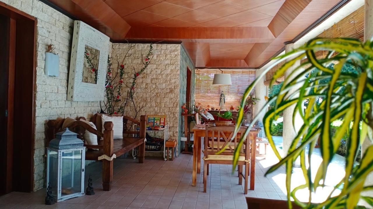 Bed and Breakfast Ancelle Cristo Re Moalboal Exterior foto